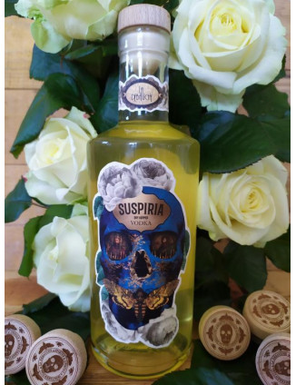VODKA LA DEBAUCHE SUSPIRIA...